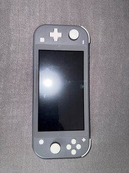 Nintendo switch lite - 3