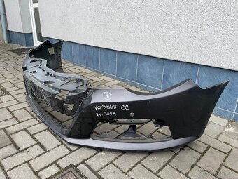 Prodám přední nárazník VW Passat CC r.v. 2009 - 3
