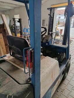 Vzv Komatsu - 3