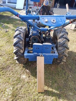 Prodám malotraktor, frézu - 3