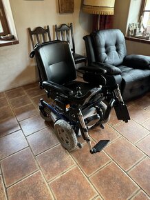 Invalidní elektrický vozík - 3