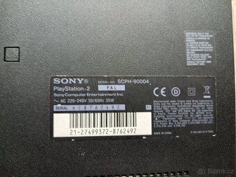 PlayStation 2 slim - 3