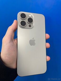 iPhone 15 Pro Max Natural Titanium 512 GB - 3