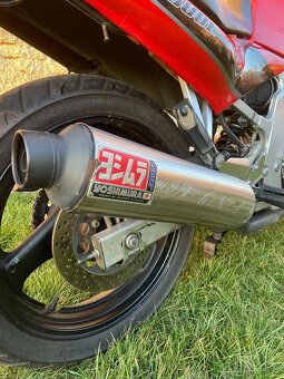 Suzuki GS500E - 3