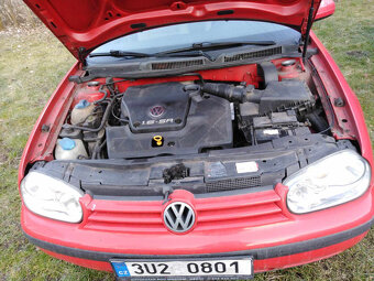 Volkswagen Golf - 3
