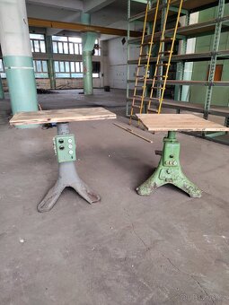 Industriální nábytek, stůl, stojan.. - 3