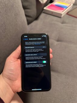 iPhone 11 black 64gb - 3