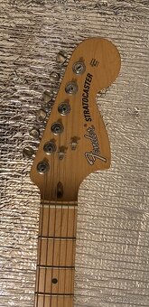 Fender American Performer Stratocaster HSS MN Satin Surf Gre - 3