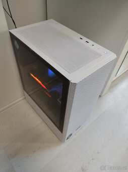 Herní PC Sestava AMD Ryzen 5600 White Style XPG - 3