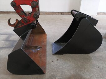 Minibagr Takeuchi TB 016 roztahovací podvozek - 3