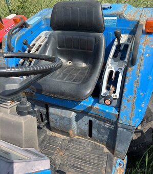 Malotraktor Iseki TU197F, 4x4 - 3