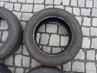 ZIMNÍ PNEU GOOD YEAR , KUMHO , 185/65R15 - 3