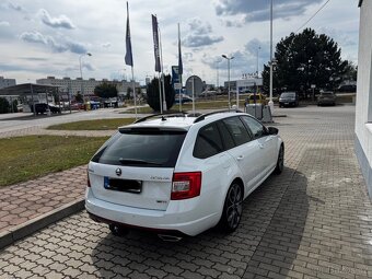Škoda Octavia RS 2.0 TSI 162kw, DSG, Výbava, Panorama - 3