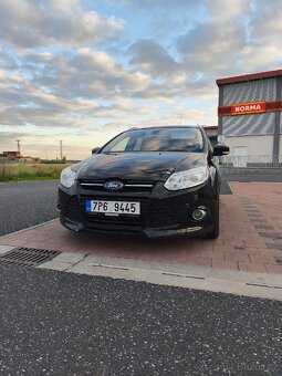 Ford Focus 2012 Titanium - 3