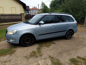 Prodám Škodu Fabia 2 combi Facelift. 1.2.63kw rok výroby 201 - 3