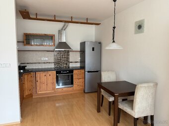 Prodám plně vybavený byt 2+kk v OV v Brně-Bystrci - 3