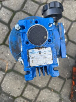 Prodám staré elektromotory - 3