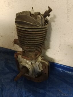 Motor Jawa speciál - 3