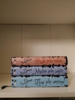 YA Knihy pro mládež - kompletní série Drahokamy - 3