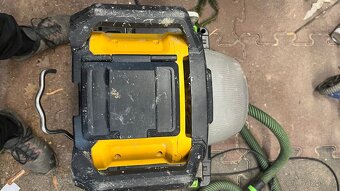 Světlo DCL 074 DeWALT - 3