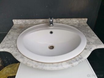 Umyvadlo v žulové desce - 3