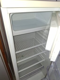 Střední lednice - 3