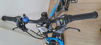 Author A-Matrix 24" - TOP STAV - 3