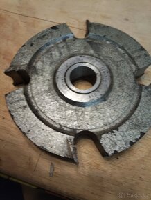 Obráběcí fréza Narex - 3