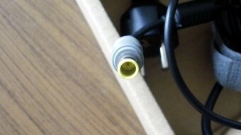 LENOVO-Zdroj-trafo=Adapter-65W-20V.-.3.25 A. - 3