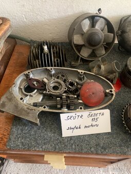 Skůtr Čezeta 175 zbytek motoru - 3