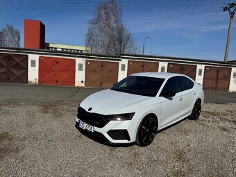 Škoda Octavia RS TDI 4x4 - 3