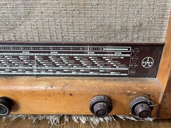Radio Tesla 55C - 3