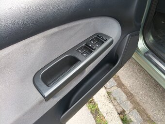Škoda 1,6 benzín bez koroze - 3