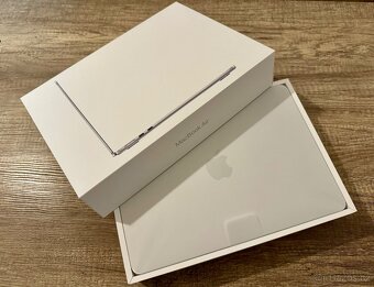 Apple MacBook Air 13" M3 (2024), SSD-256GB - 3