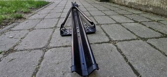 Nosiče kol k upevnění na střešní příčníky - 3