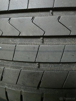 Hankook Ventus Prime 4 225/45 R17 - 3