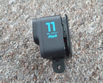 GoPro 11 black mini + pouzdro - 3