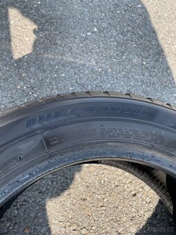 Bridgestone Blizzak 215/55/17 - 2x 7mm, 2x 5mm, zimní - 3