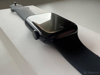 Apple Watch SE 44mm - 3