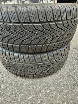 zimní 2xpneu Semperit 225/50 r17 H XL 98H 50% vzorek m - 3