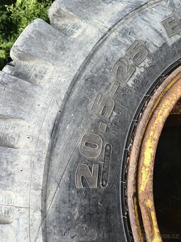 Pneu 20,5-25 20PR - 3