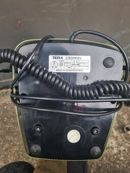 Telefon TESLA - 3