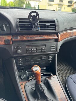 Interiér BMW e39 - 3