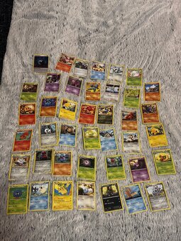 Pokemon karty - mix - 3