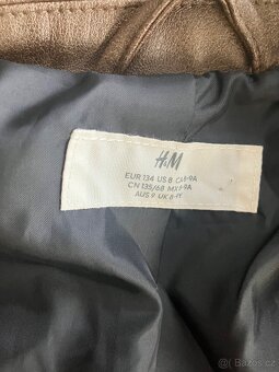 Křivák H&M vel 134 - 3