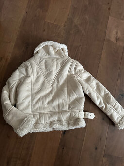 Hezký kabátek Bershka pro holku vel.9let - 3