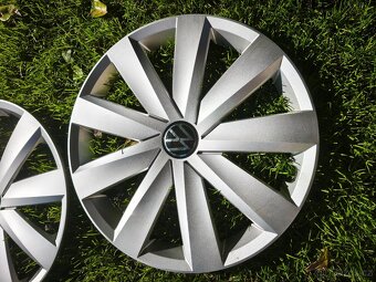 Originální poklice Volkswagen r16 Golf Passat Caddy Touran - 3