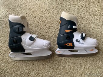 Dětské zimní brusle (nastavitelné) - 3