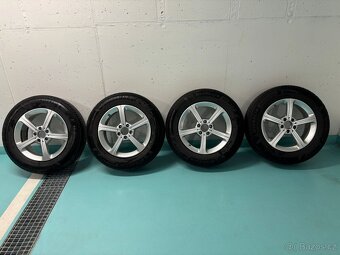 Zimní kola na Mercedes GLB / GLA (215/65 R17), Top stav - 3