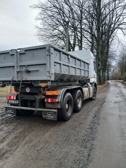 Renault nosič kontejnerů 6x4 450hp - 3